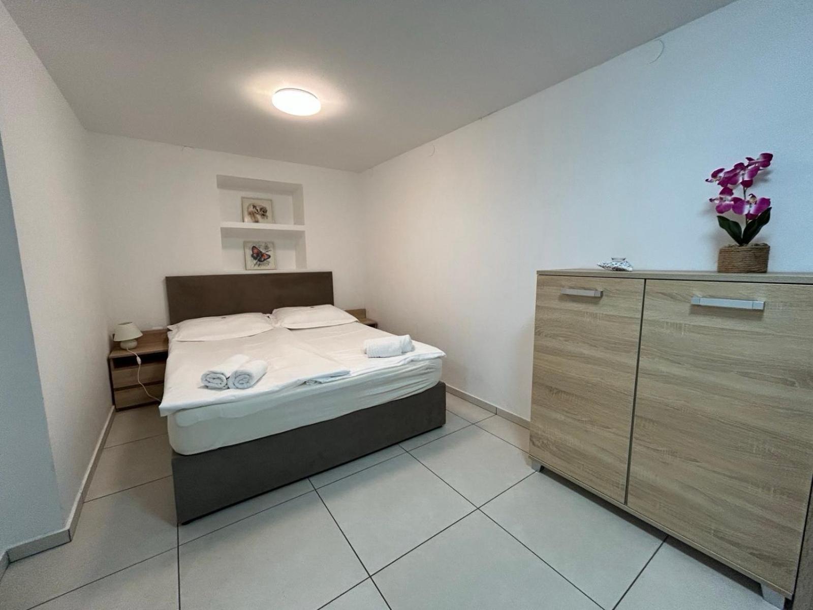 Apartments Janko Μπλεντ Δωμάτιο φωτογραφία